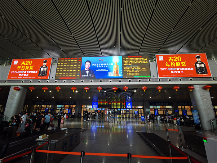 為什么現(xiàn)在品牌都跟「顏值」較上勁？